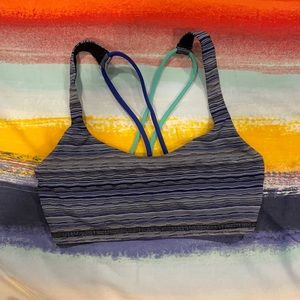 Lululemon sports bras size 2, EUC!